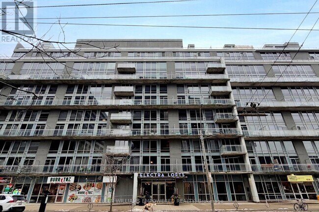 1029 King St W in Toronto, ON - Building Photo - Building Photo