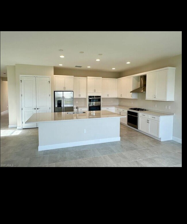 20440 Fair Oak Ln in Estero, FL - Building Photo - Building Photo