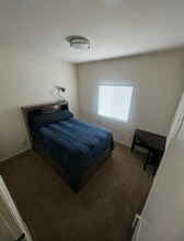 28410 Pinon Ct in Winchester, CA - Building Photo - Building Photo