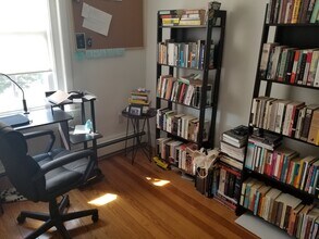 32 Frankfort St, Unit 2 in Boston, MA - Building Photo - Building Photo