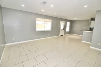 7423 Edgecraft Dr in Missouri City, TX - Building Photo - Building Photo