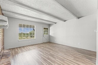 2530 East US Hwy 377 in Granbury, TX - Building Photo - Building Photo