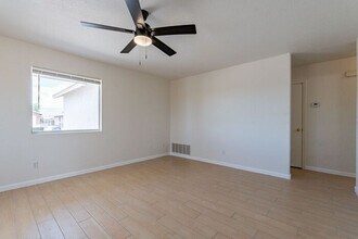 9746 E Sascha St in Tucson, AZ - Building Photo - Building Photo