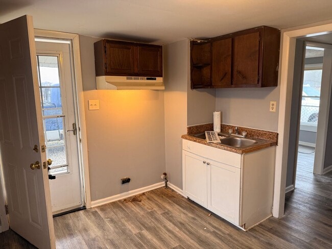 122 Hayward St in Circleville, OH - Building Photo - Building Photo