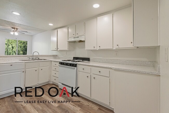 1215 D St, Unit A203 in Corona, CA - Building Photo - Building Photo