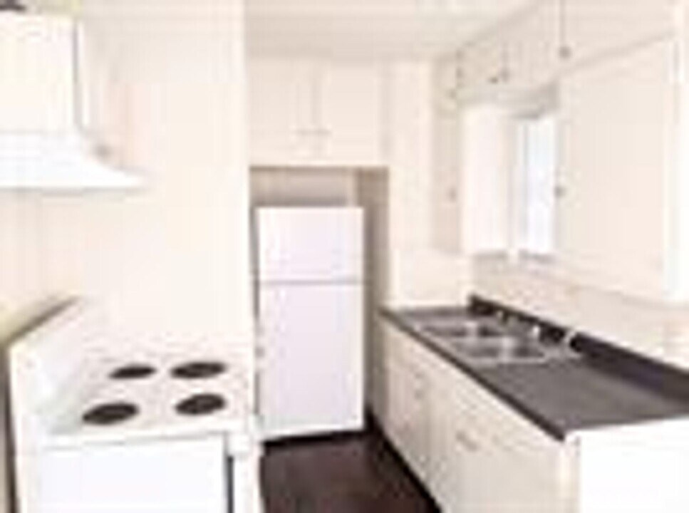 6403 Hollis Ave in Dallas, TX - Building Photo