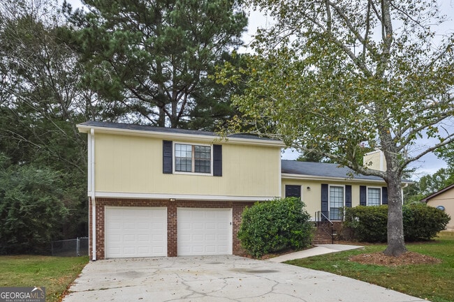 2271 Marshes Glenn Dr NW in Norcross, GA - Building Photo - Building Photo