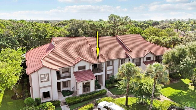 property at 1143 Duncan Cir