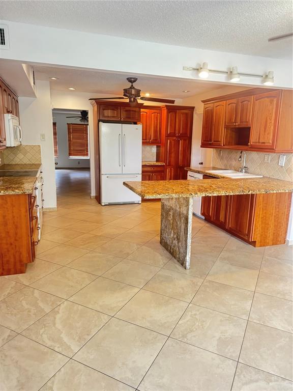 property at 3111 Coral Springs Dr