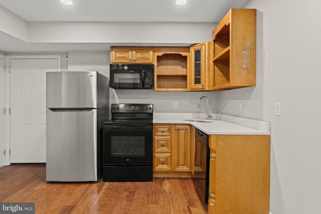 1430 N Carlisle St in Philadelphia, PA - Building Photo - Building Photo