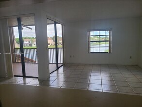 10661 NW 14th St in Plantation, FL - Building Photo - Building Photo