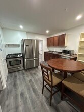 82 Chapin St, Unit Student room for January in Binghamton, NY - Building Photo - Building Photo