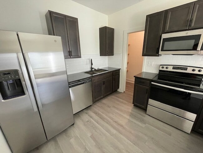 5140-5142 S Chase Cir in Wichita, KS - Building Photo - Building Photo