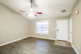 40 Weldon Pl in Porterdale, GA - Foto de edificio - Building Photo