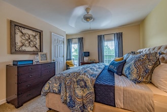 The Estates at Horsepen in Richmond, VA - Foto de edificio - Building Photo