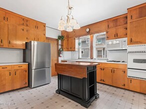42 Chestnut St in Red Bank, NJ - Building Photo - Building Photo