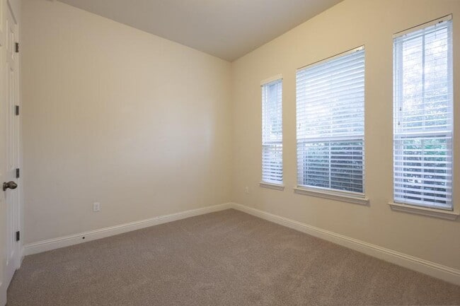14928 Iveans Way in Austin, TX - Building Photo - Building Photo