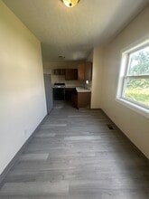 3626 E 143rd St in Cleveland, OH - Foto de edificio - Building Photo