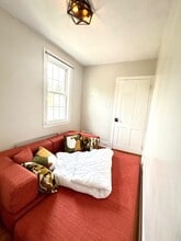 567 Spring Mills Rd in Milford, NJ - Building Photo - Building Photo