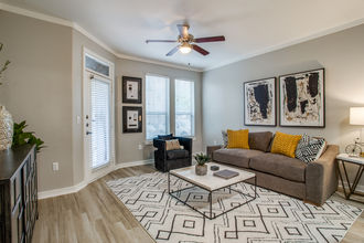 The Franklin at Samuels Ave in Fort Worth, TX - Foto de edificio - Interior Photo