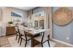 9218 SE Azalea St in Happy Valley, OR - Building Photo - Building Photo