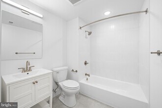 4324 Lancaster Ave, Unit 105 in Philadelphia, PA - Building Photo - Building Photo