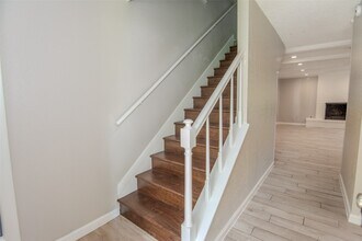 1027 Montour Dr in Houston, TX - Building Photo - Building Photo