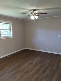 101 Potomac Cir, Unit B photo'