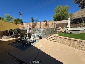 22696 San Joaquin Dr E in Canyon Lake, CA - Building Photo - Building Photo