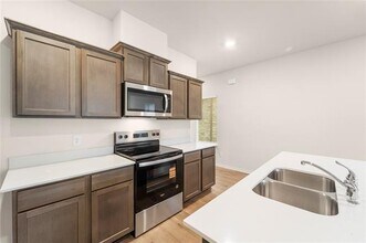 580 Minnie Ln in Pilot Point, TX - Building Photo - Building Photo