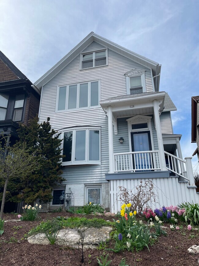 528 E Glover Ave, Unit Lower