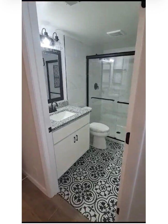 1965 SW Silver Pine Way in Palm City, FL - Building Photo - Building Photo