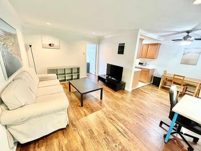 3771 Jasmine in Los Angeles, CA - Building Photo - Building Photo