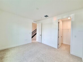 9886 Bucklow Hill Dr in Orlando, FL - Building Photo - Building Photo