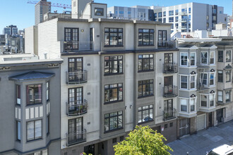 1725 Washington St in San Francisco, CA - Building Photo - Building Photo