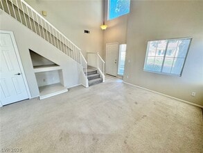 6401 Hillside Brook Ave in Las Vegas, NV - Building Photo - Building Photo