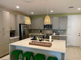 3860 Lambert Ave in West Palm Beach, FL - Building Photo