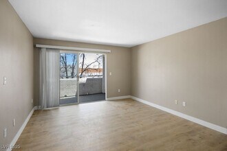 3103 Key Largo Dr in Las Vegas, NV - Building Photo - Building Photo