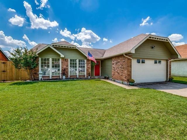 1104 Sea Isle Dr in Irving, TX - Building Photo