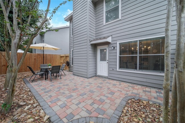 property at 22 Butterfly Branch Pl
