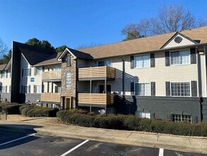 Latitude at Riverchase in Hoover, AL - Building Photo - Building Photo