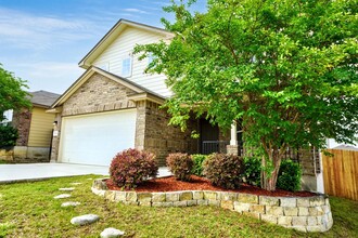 7110 Phoebe View in San Antonio, TX - Building Photo - Building Photo