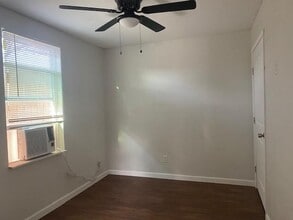 3035 Allister St in Dallas, TX - Building Photo - Building Photo