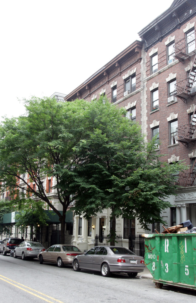 192 Claremont Ave in New York, NY - Building Photo - Building Photo