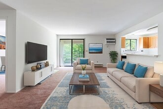 Cobblestone Apartments in Cicero, NY - Foto de edificio - Building Photo