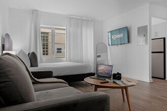 1200 Ocean Dr in Miami Beach, FL - Building Photo - Building Photo