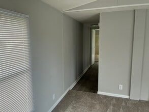 207 Heath Rd in Four Oaks, NC - Building Photo - Building Photo