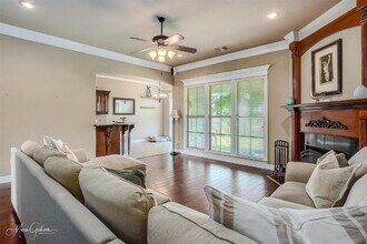 244 Gloucester Dr in Bossier City, LA - Building Photo - Building Photo