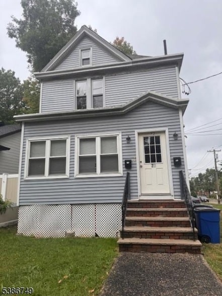 property at 73 College Pl