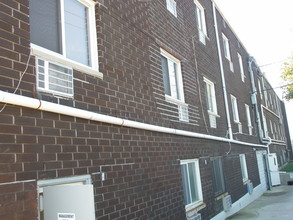 111-153 E Pine St in Long Beach, NY - Building Photo - Building Photo